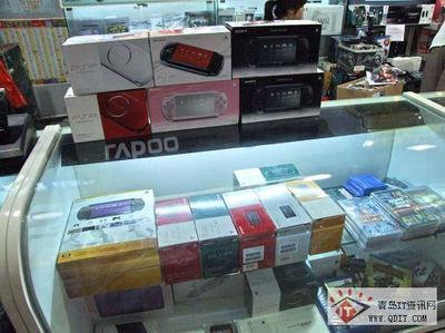 附贈7件套，破解版索尼PSP 3000套裝僅售1499元 高性價比的電子產(chǎn)品選擇